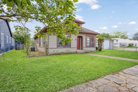 726 W Texas, Denison, TX 75020 — photo 3