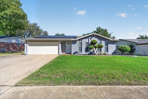521 E Glendale Street, Crowley, TX 76036 — photo 3