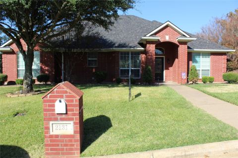 2131 Deer Run, Denison, TX 75020 — photo 2