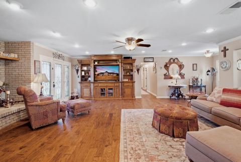 20185 Willow Glade Circle, Pilot Point, TX 76258 — photo 3