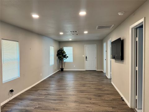 2707 Cross Street, Dallas, TX 75210 — photo 2