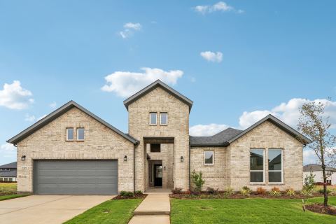 2319 Blueblonnet Road, Northlake