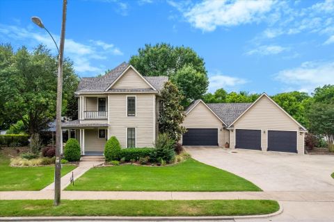 1025 W Main Street, Waxahachie, TX 75165 — photo 2