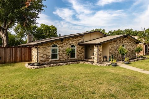 1204 Warwick Drive, Mesquite, TX 75150 — photo 2