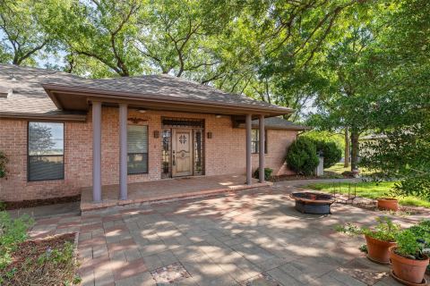 1820 Long Creek Court, Granbury, TX 76049 — photo 3