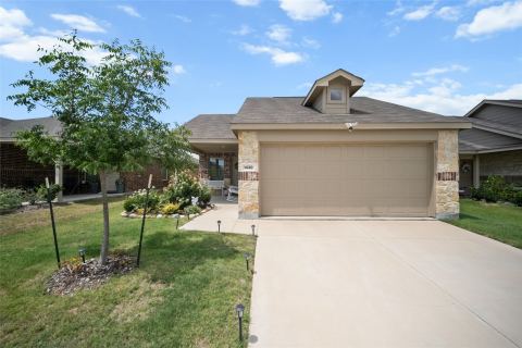 1438 Dovekie Drive, Forney, TX 75126 — photo 2