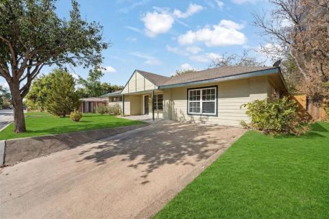909 15th Street, Grand Prairie, TX 75050 — photo 2