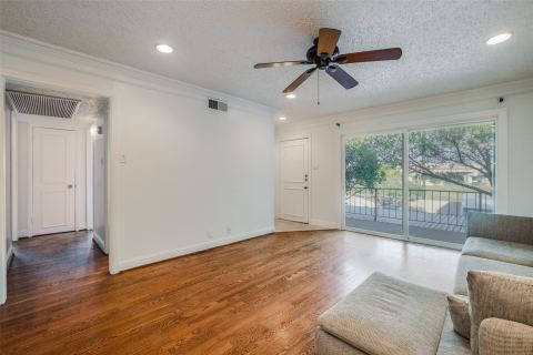 5325 Fleetwood Oaks Avenue 253, Dallas, TX 75235 — photo 3