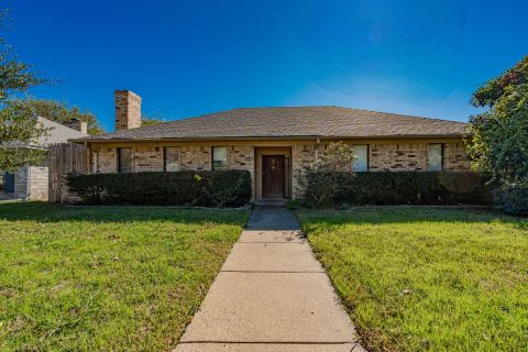 1802 Westgate Drive, Terrell