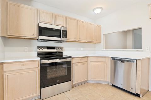 800 Ponselle Drive, Arlington, TX 76001 — photo 2
