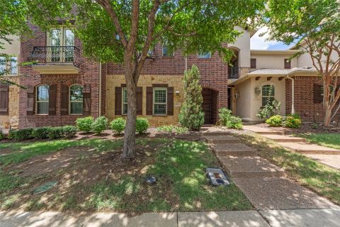 8607 Calvin Road, Irving, TX 75063 — photo 2