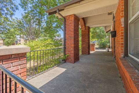 3326 Burlingdell Avenue, Dallas, TX 75211 — photo 2