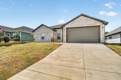 2706 San Gabriel Drive, Granbury, TX 76048 — photo 2