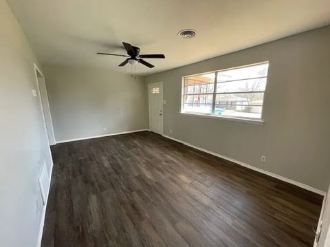 2015 Brenda Avenue, Denison, TX 75020 — photo 2