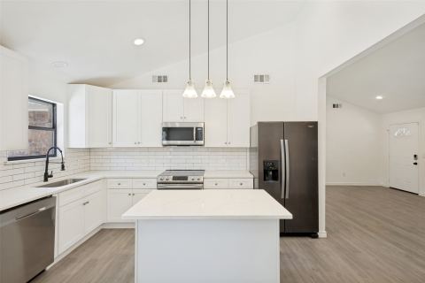 1203 S College Street, McKinney, TX 75069 — photo 3