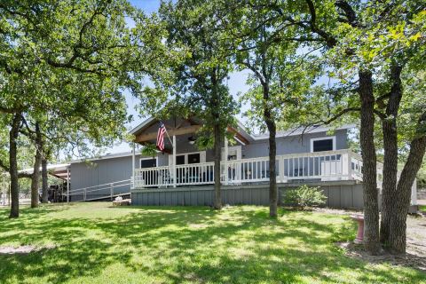 576 Threatt, Weatherford, TX 76088 — photo 2