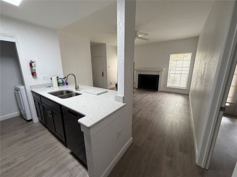 6760 Eastridge Drive 106, Dallas, TX 75231 — photo 2