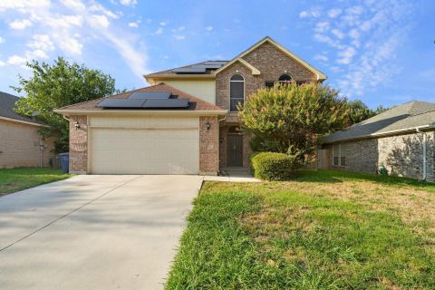 1801 Overland Street, Fort Worth, TX 76131 — photo 2