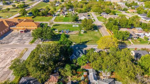 2309 Jones Street, Greenville, TX 75401 — photo 2