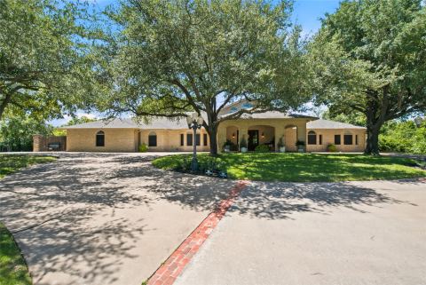 2749 Summit Avenue, Stephenville