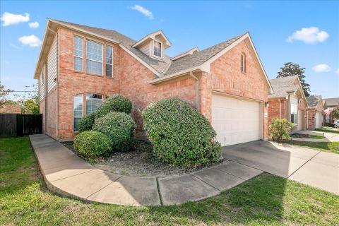 5824 Melanie Court, Fort Worth, TX 76131 — photo 2