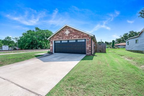 700 Carter Street, Sulphur Springs, TX 75482 — photo 3