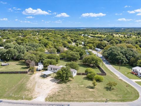 4113 Goliad Drive, Granbury