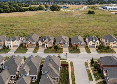 330 Gleneagles Drive, Garland, TX 75040 — photo 3