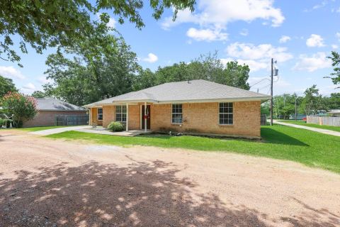 207 W South Street, Whitesboro