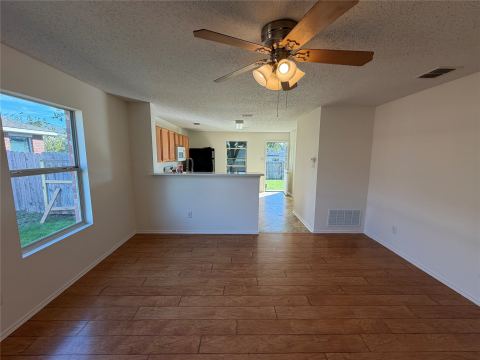 116 Maned Drive, Sanger, TX 76266 — photo 2