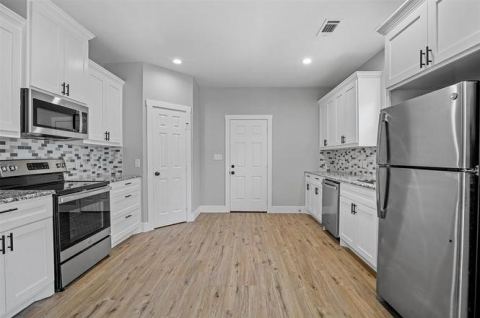 516 E Heron Street, Denison, TX 75021 — photo 3