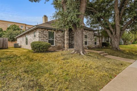 5221 Wood Creek Lane, Garland, TX 75044 — photo 3