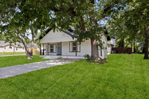 431 W Texas Street, Denison, TX 75020 — photo 3