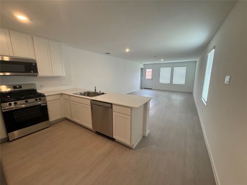 2207 Neyland Drive, Ennis, TX 75119 — photo 3