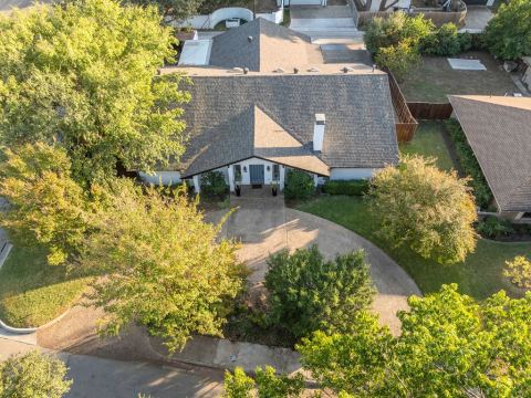3330 Timberview Road, Dallas, TX 75229 — photo 2