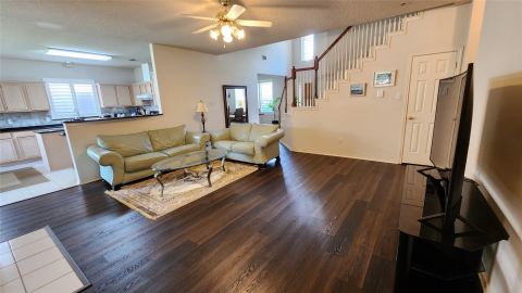 1381 Wentworth Drive, Lewisville, TX 75067 — photo 3