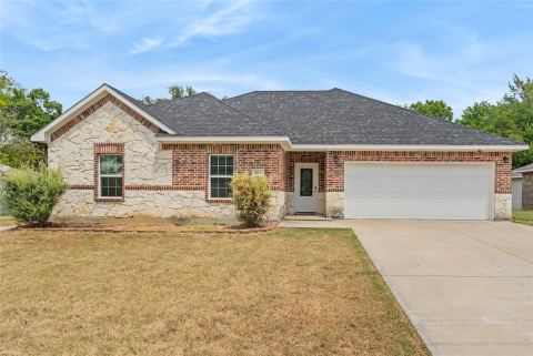 601 E Jefferson Street, Waxahachie