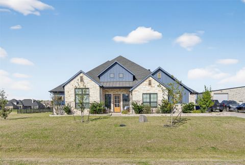 1204 Jungle Drive, Forney