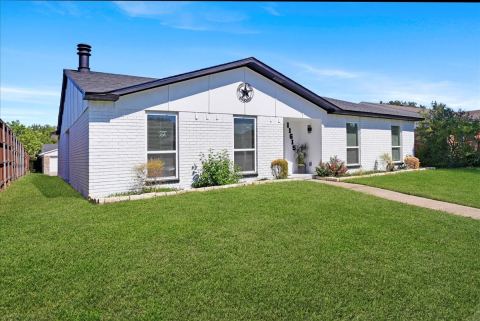 11615 Featherbrook Drive, Dallas, TX 75228 — photo 2