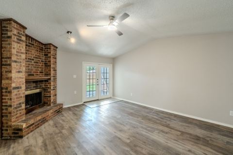 1514 Hindsdale Drive, Richardson, TX 75081 — photo 2