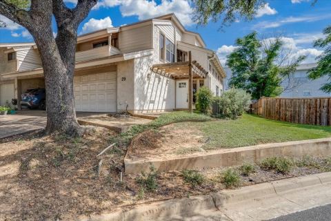 29 Oakbrook Drive, Lewisville, TX 75057 — photo 3