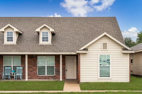 640 W Marshall Street, Van Alstyne, TX 75495 — photo 2