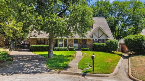 4219 Pleasant Oaks Court, Arlington, TX 76016 — photo 3