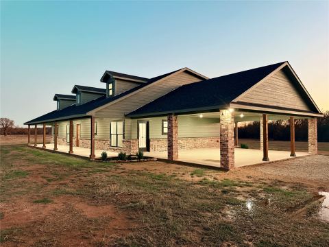 175 Flint Lane, Chico, TX 76431 — photo 2