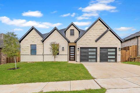 6421 ST GEORGE Court, North Richland Hills