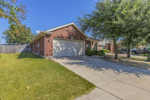 6717 Dream Dust Drive, North Richland Hills, TX 76180 — photo 2