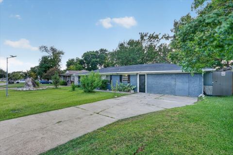 1029 S Bryan Street, Mesquite, TX 75149 — photo 2