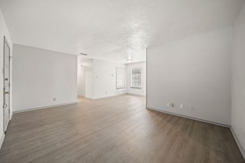 1108 N Elm Street 6, Denton, TX 76201 — photo 3