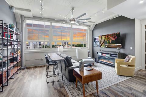 2600 W 7th Street 2454, Fort Worth
