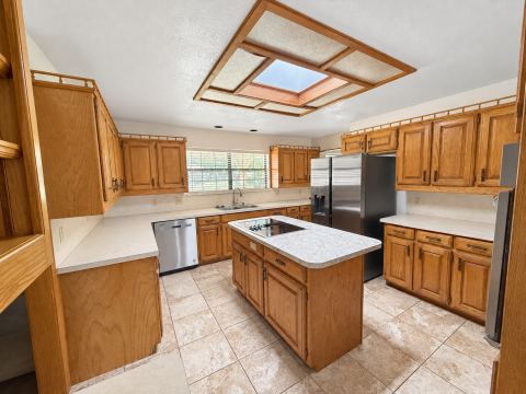405 S Denton Avenue, Justin, TX 76247 — photo 3